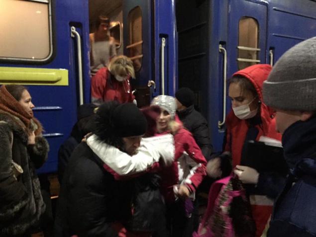 На танцевальном конкурсе отравились 18 детей из Броваров: трое в тяжелом состоянии