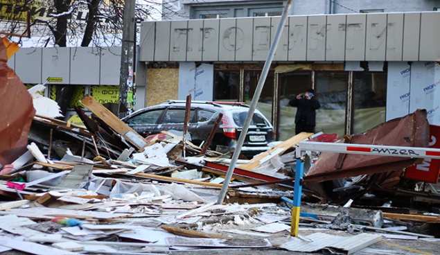 Киевские власти намерены обустроить сквер на месте снесенных на Политехе МАФов