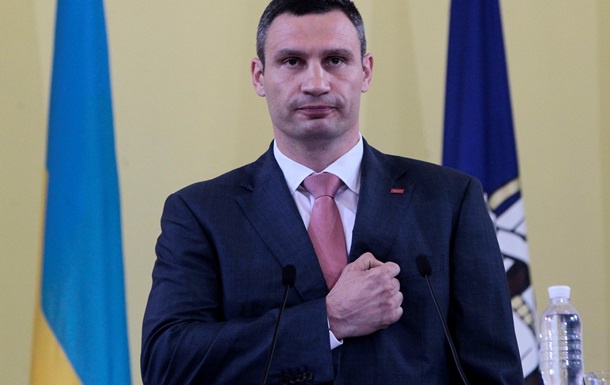 Кличко пообещал разобраться с парковочными коррупционерами 23 декабря