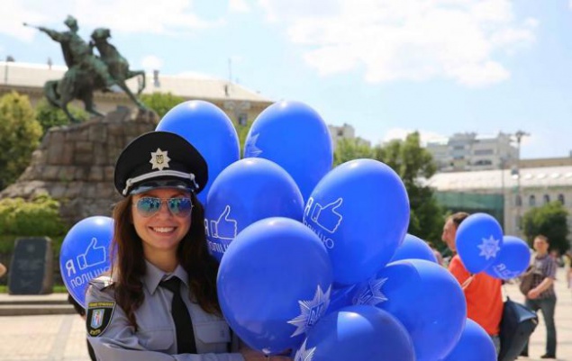 Полиция Киева примет на работу 100 “оперов”