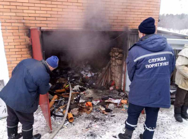 Под Киевом сгорела частная котельная (фото)