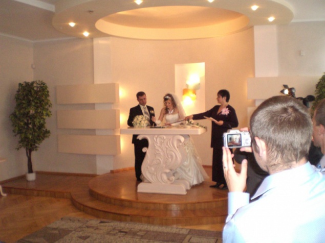 Сегодня в Киеве поженятся в 6 раз больше пар, чем обычно