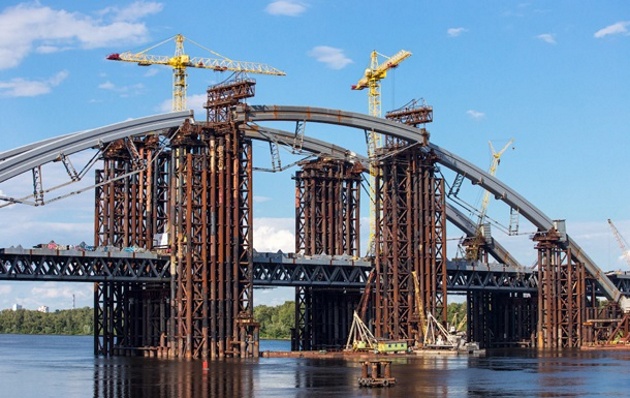 КГГА обещает достроить “Подольский мост” в 2020 году