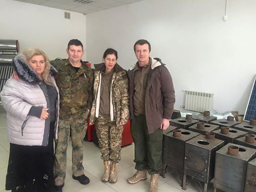 Боярские активисты передали гуманитарную помощь жителям Авдеевки
