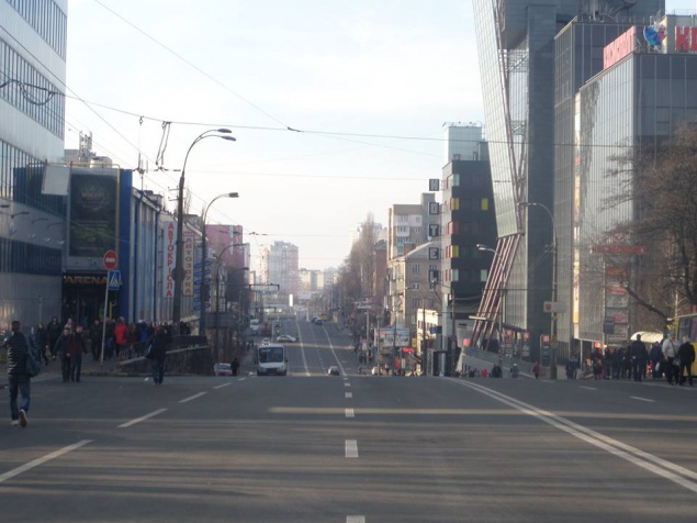 Восстановлено движение троллейбусов по Шулявскому путепроводу в Киеве