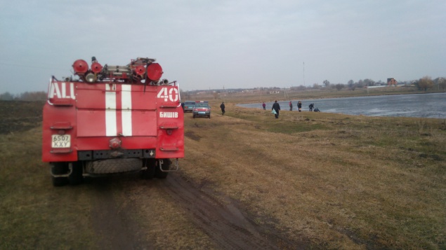 Спасатели Макаровского района нашли тело утонувшего в прошлом году мужчины