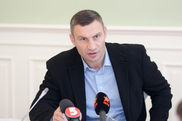 Виталий Кличко: “Мы направили все силы, чтобы исправить ситуацию с дорогами после зимы”
