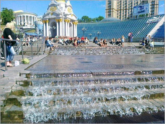 С 1 мая в Киеве заработают 32 фонтана