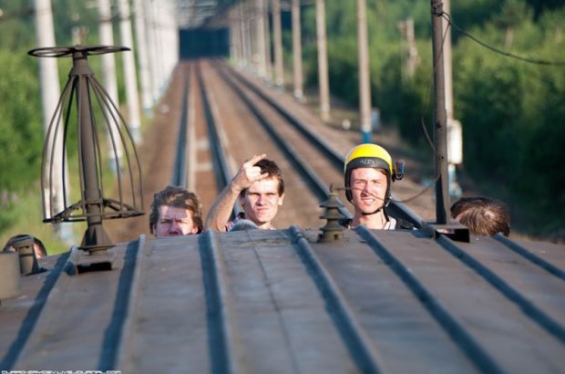Столичные железнодорожники спасли жизни дюжине подростков