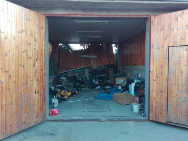 В гаражном кооперативе в Киеве прогремел взрыв (фото)
