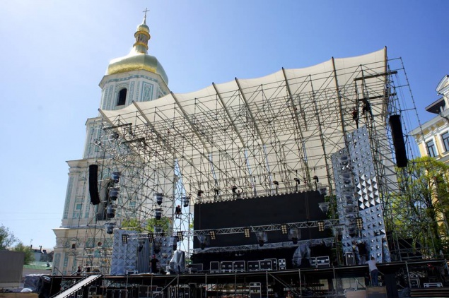 На Софийской площади в Киеве сегодня откроют фан-зону “Евровидения-2017”