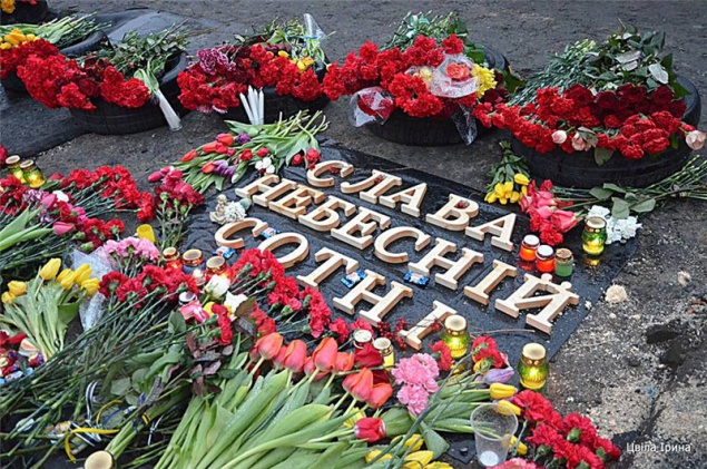 Мемориал героям Небесной сотни в Киеве временно демонтируют для проведения следственного эксперимента