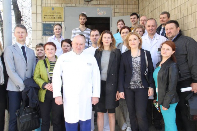 Чехия выделила 432 тыс. гривен Киевской областной больнице на реабилитационный центр