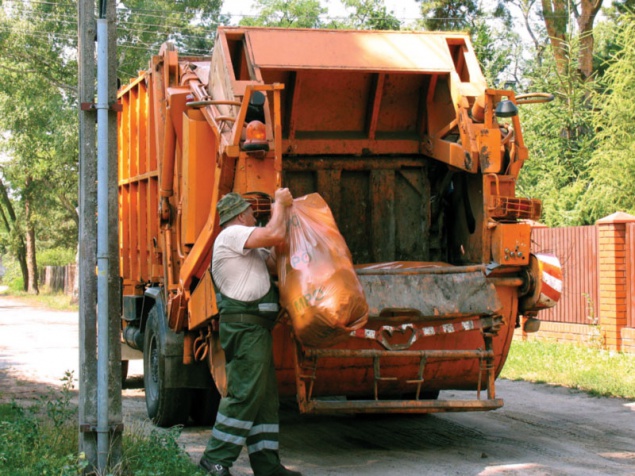Экологическая комиссия Киевсовета поддержала предложение сделать вывоз мусора отдельной коммунальной услугой