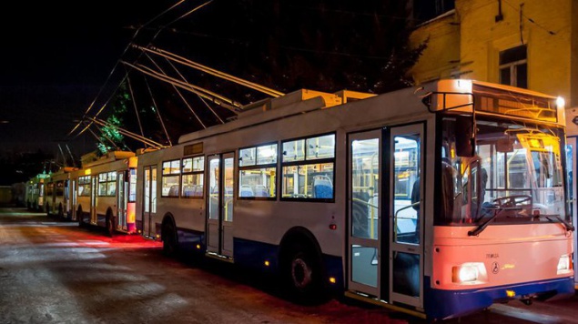 Работа ночных троллейбусов в Киеве приостановлена на неделю