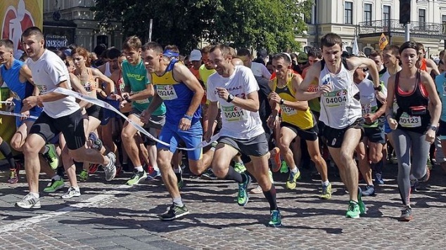 Из-за спортивных соревнований 28 мая в Киеве перекроют движение транспорта (список улиц)