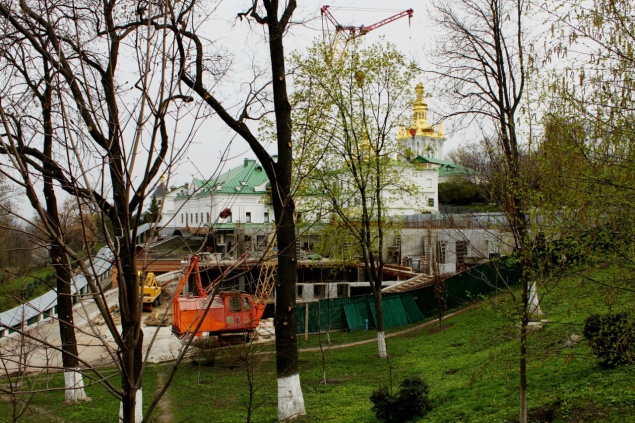 Строительные работы на территории Киево-Печерской лавры продолжаются, вопреки запрету ЮНЕСКО - Мирошниченко