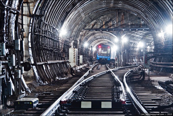 Контрразведка СБУ начала проверку ПАО “Киевметрострой”, которое укрепляло тоннели столичного метро