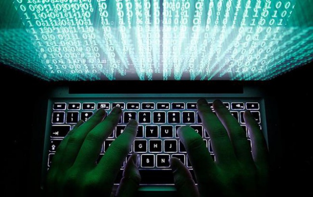 Из-за хакерской атаки сегодня пострадали “Ощадбанк”, Укрпочта и другие учреждения