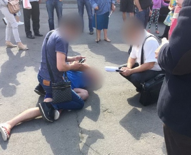 В Киеве задержан на взятке очередной “решала” - экс-сотрудник Госгеокадастра (фото)