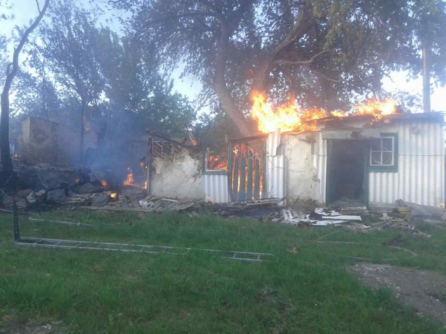 Под Киевом пожар полностью уничтожил дом