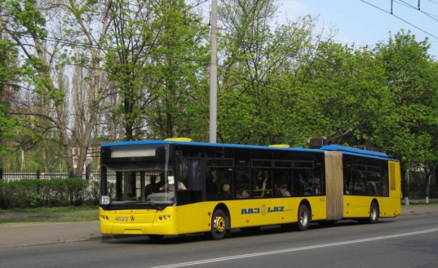 На период проведения MotoOpenFest в Киеве продлят работу автобуса №37