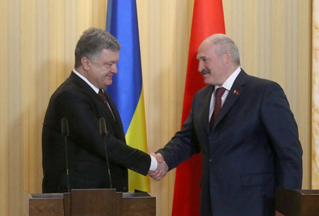 Петр Порошенко и Александр Лукашенко начали переговоры в Киеве