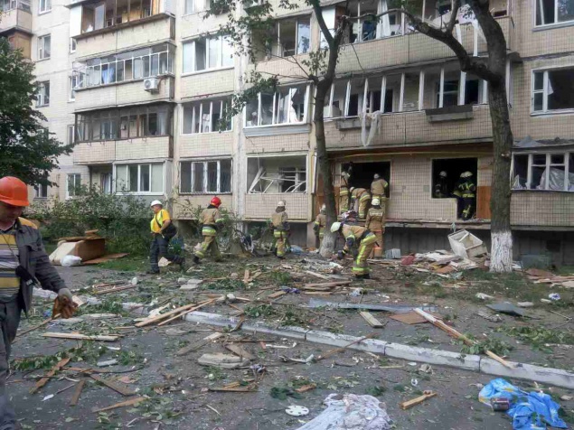 В КГГА уточняют количество квартир, пострадавших от взрыва на ул.Бурмистенко