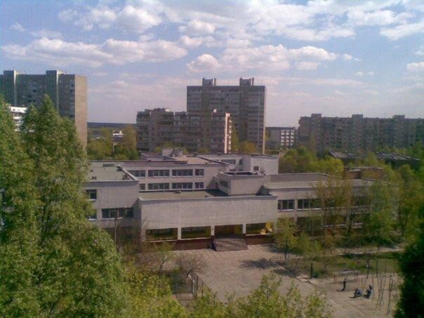 Часть помещения школы в Деснянском районе Киевсовет требует вернуть в коммунальную собственность