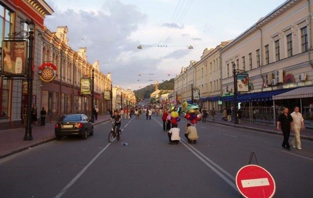 В КГГА решили реконструировать и сделать пешеходной улицу Сагайдачного