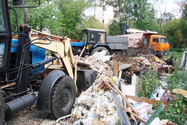 “Киевблагоустройство” рапортует о ликвидации 116 стихийных свалок в сентябре (фото)