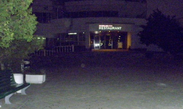 Чтоб испортить свадьбу, иностранец “заминировал” киевский ресторан (фото)
