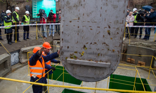Сегодня в Киеве запустили канализационный коллектор-дублер, который строили 23 года (фото)