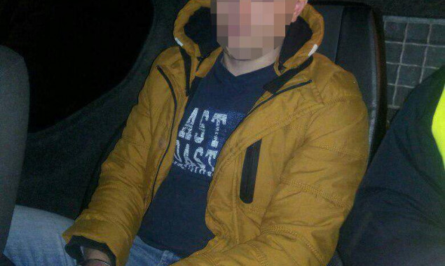 Полиция Киевщины остановила пьяного водителя с наркотиками и без документов