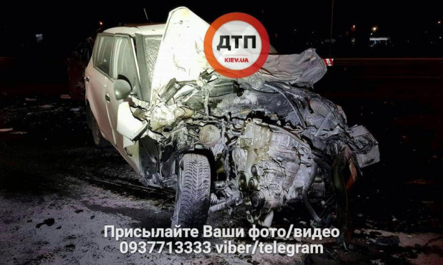 Смертельное ДТП произошло в Киеве возле моста Патона (фото, видео)