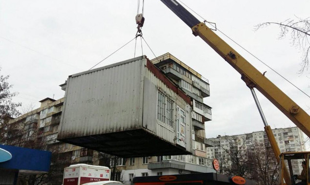 На прошлой неделе в Киеве демонтировали 19 незаконных МАФов (фото)