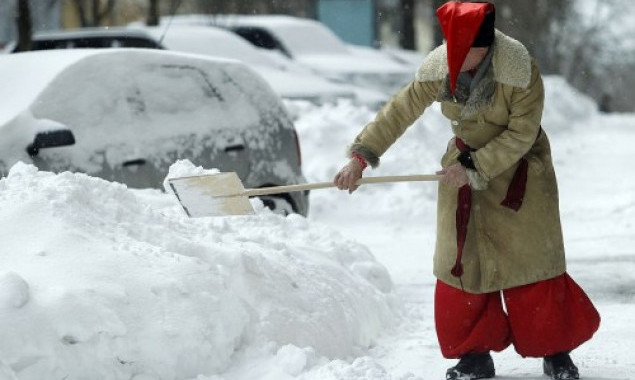 За один день в Киеве составлено 705 предписаний за неубранный снег