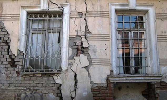 В Киеве насчитали 106 аварийных домов