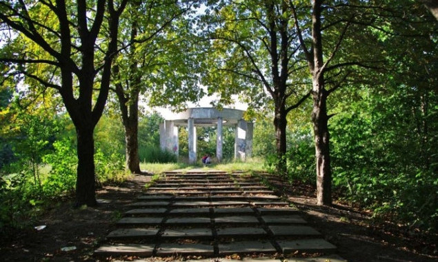 В парке Кадетский гай в Киеве построят бюветный комплекс