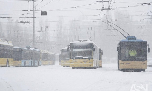 В Киеве введено оперативное положение на маршрутах общественного транспорта