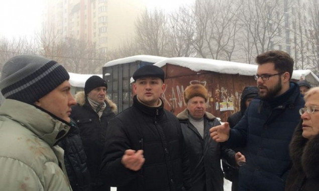 Избитый нардеп Левченко благодарит сторонников и заявляет о лжи оппонентов
