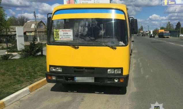 За 4 дня проверок полиция Киевщины обнаружила более ста нарушений со стороны пассажироперевозчиков