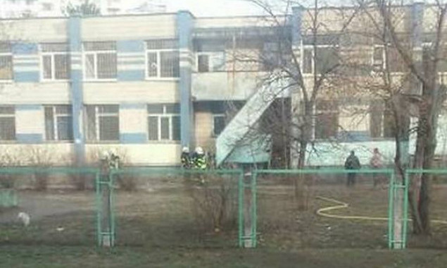 В здании пенсионного фонда на Троещине нашли обгоревший труп (фото)