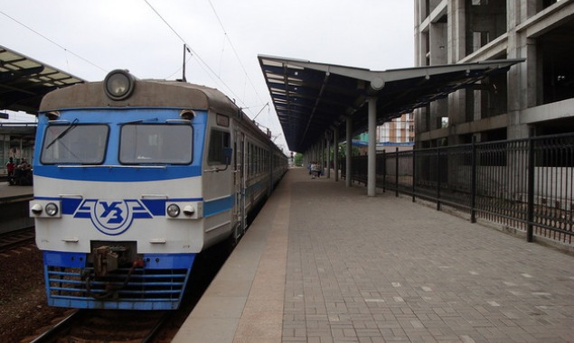 Переименована железнодорожная станция “Киев-Петровка”