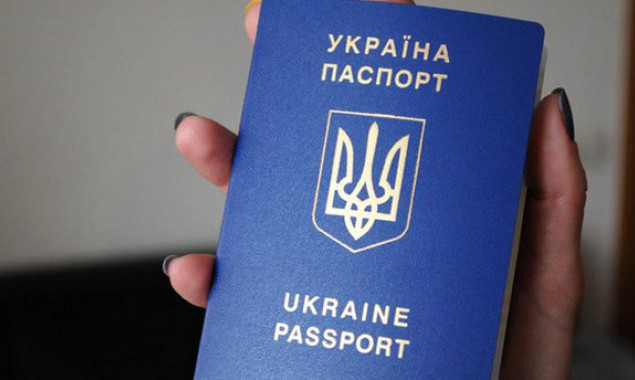 Депутат Киевсовета просит адаптировать систему получения паспорта к потребностям людей с инвалидностью