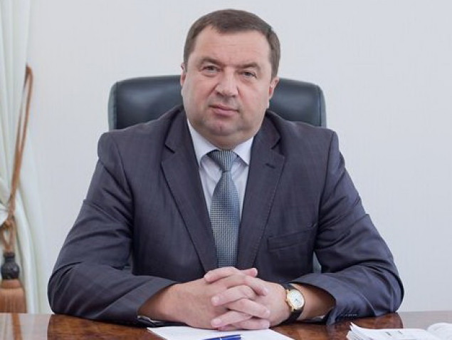 Мэр Обухова Левченко “обновил” внедорожник и вдвое увеличил свой доход