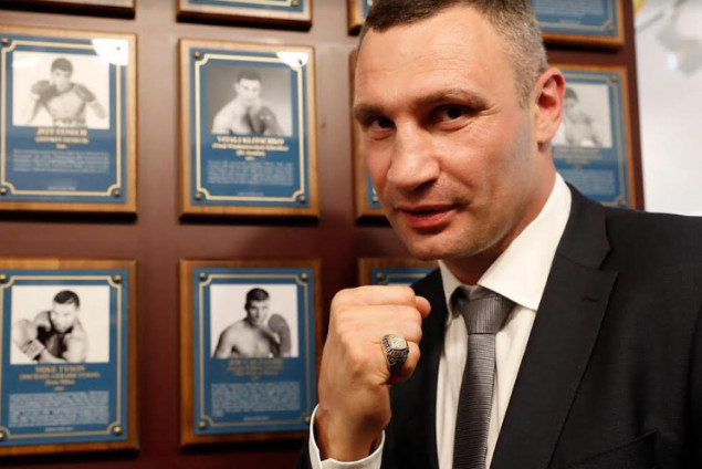 Виталия Кличко первым из украинцев ввели в Международный зал боксерской славы