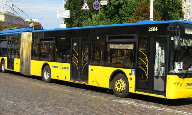 “Цветной забег” в воскресенье изменит маршруты пяти маршрутов общественного транспорта в Киеве