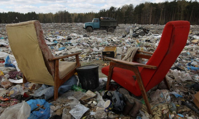 Власти Киева намерены объявить конкурс на определение предприятия по переработке и захоронению бытовых отходов