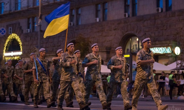 В центре Киева ограничат движение транспорта из-за подготовки к параду